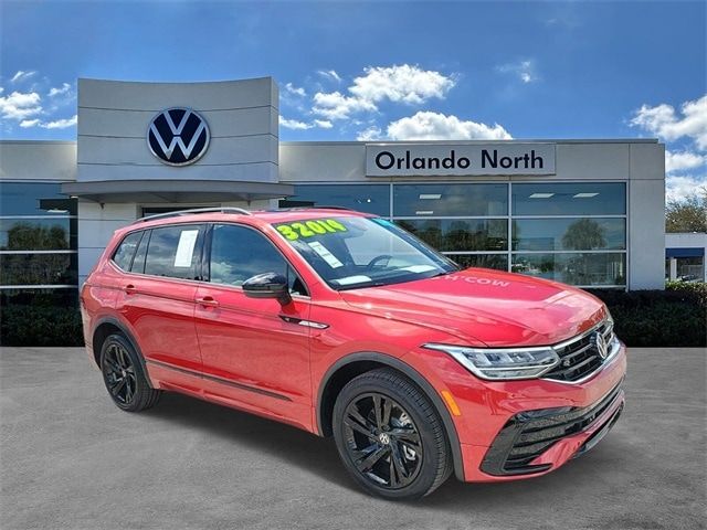 2024 Volkswagen Tiguan SE R-Line Black