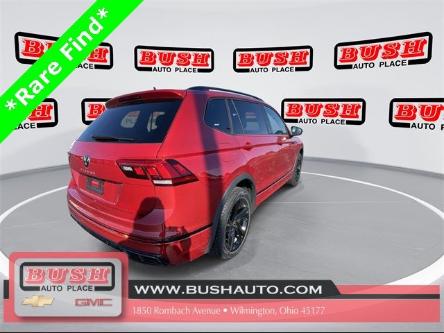 2024 Volkswagen Tiguan SE R-Line Black