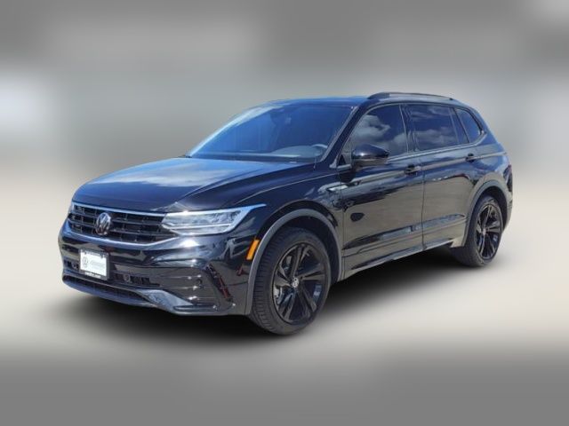 2024 Volkswagen Tiguan SE R-Line Black