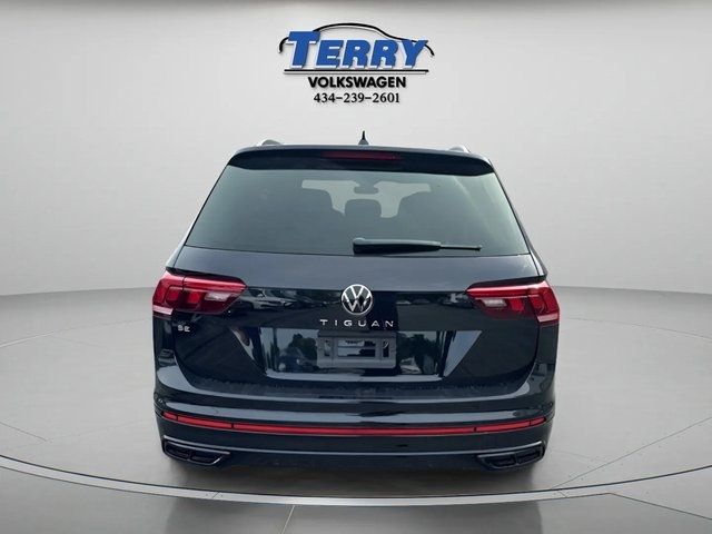 2024 Volkswagen Tiguan SE R-Line Black