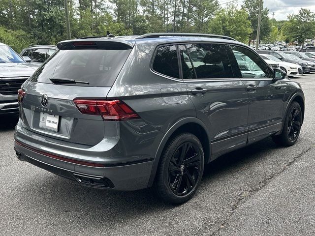 2024 Volkswagen Tiguan SE R-Line Black