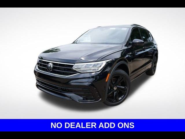 2024 Volkswagen Tiguan SE R-Line Black