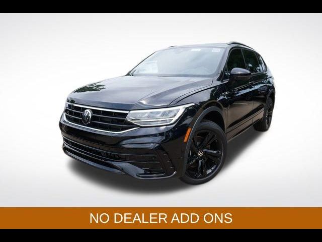 2024 Volkswagen Tiguan SE R-Line Black