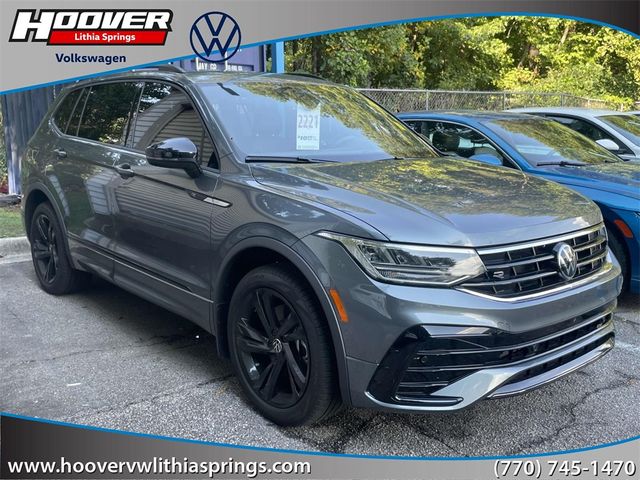 2024 Volkswagen Tiguan SE R-Line Black