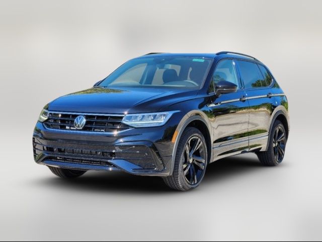 2024 Volkswagen Tiguan SE R-Line Black