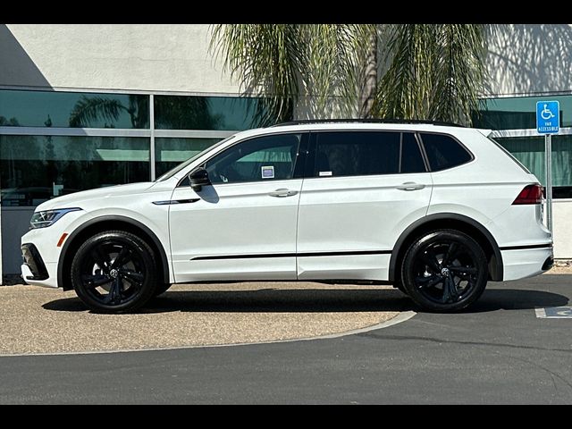 2024 Volkswagen Tiguan/Taos SE R-Line Black