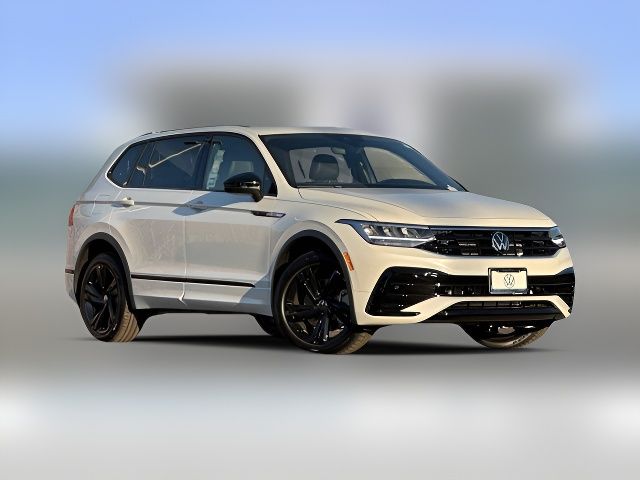 2024 Volkswagen Tiguan SE R-Line Black