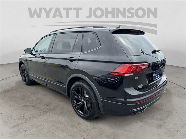 2024 Volkswagen Tiguan SE R-Line Black