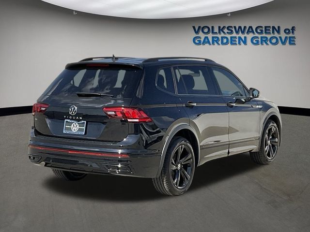 2024 Volkswagen Tiguan/Taos SE R-Line Black