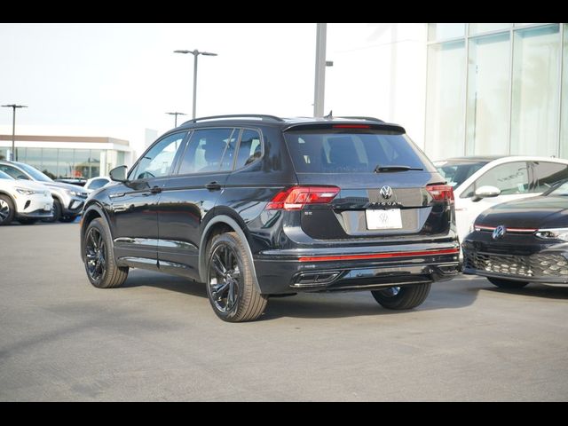 2024 Volkswagen Tiguan SE R-Line Black