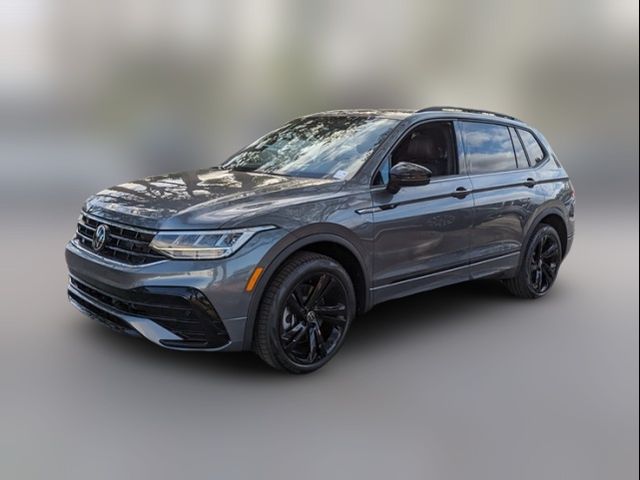 2024 Volkswagen Tiguan SE R-Line Black