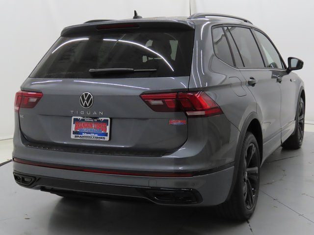 2024 Volkswagen Tiguan SE R-Line Black