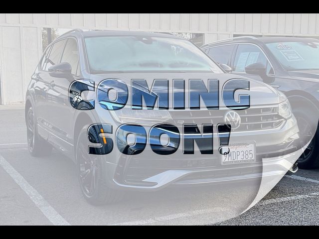 2024 Volkswagen Tiguan SE R-Line Black