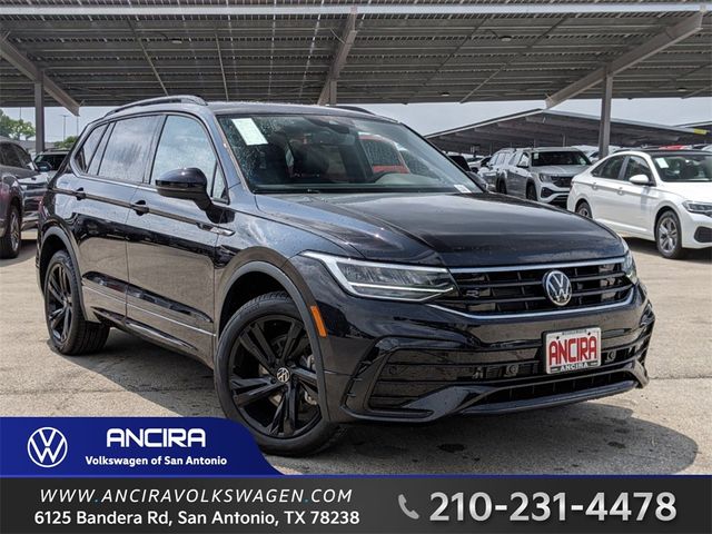 2024 Volkswagen Tiguan SE R-Line Black