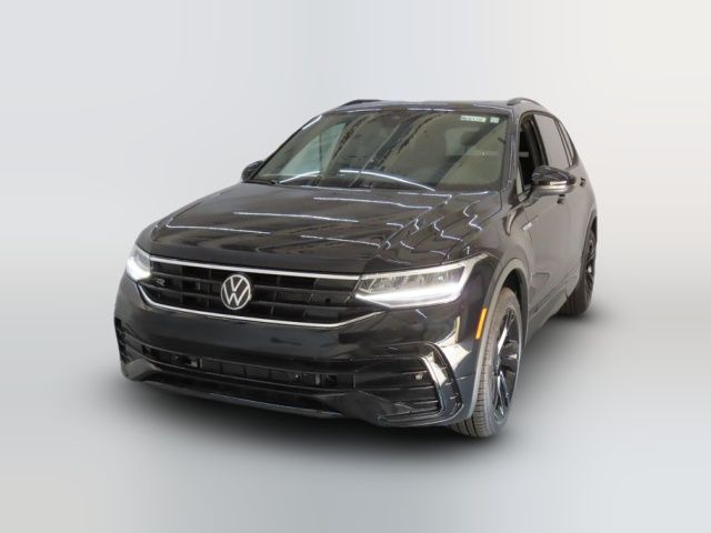 2024 Volkswagen Tiguan SE R-Line Black