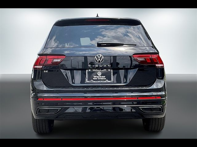 2024 Volkswagen Tiguan SE R-Line Black