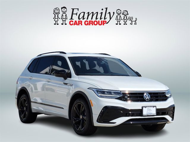 2024 Volkswagen Tiguan SE R-Line Black