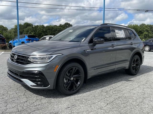 2024 Volkswagen Tiguan SE R-Line Black