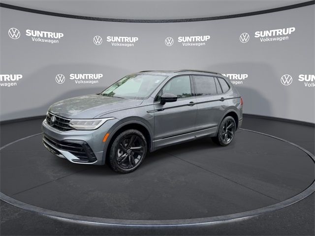 2024 Volkswagen Tiguan SE R-Line Black