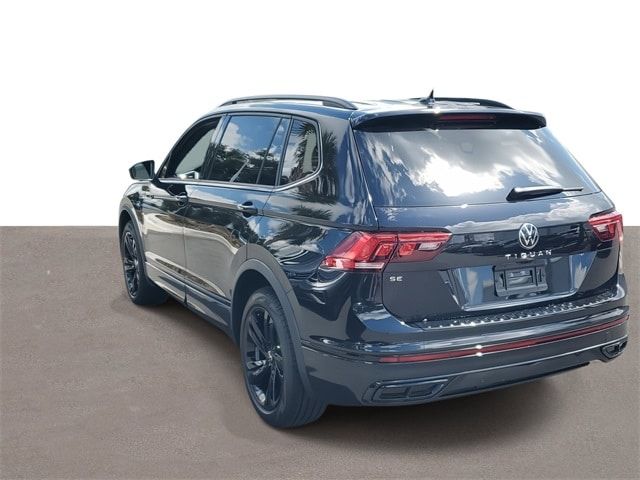 2024 Volkswagen Tiguan SE R-Line Black