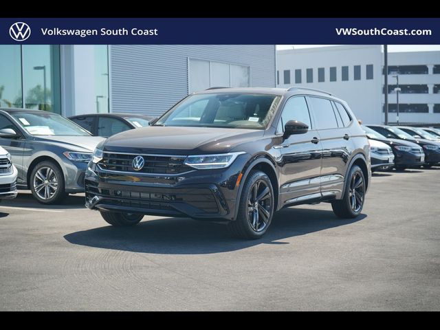 2024 Volkswagen Tiguan SE R-Line Black