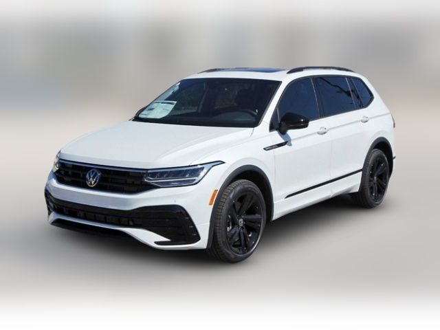 2024 Volkswagen Tiguan SE R-Line Black