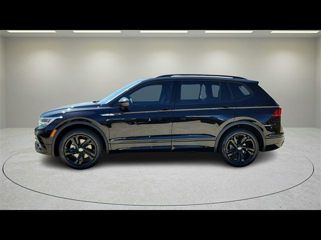 2024 Volkswagen Tiguan/Taos SE R-Line Black