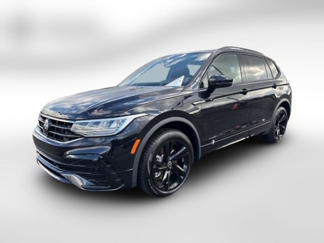 2024 Volkswagen Tiguan SE R-Line Black