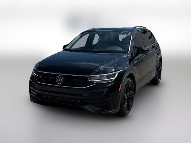 2024 Volkswagen Tiguan SE R-Line Black