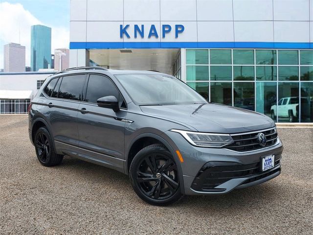 2024 Volkswagen Tiguan SE R-Line Black