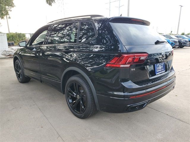 2024 Volkswagen Tiguan SE R-Line Black