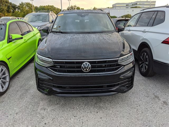 2024 Volkswagen Tiguan SE R-Line Black