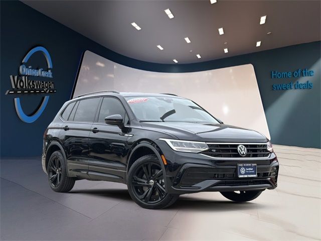 2024 Volkswagen Tiguan SE R-Line Black