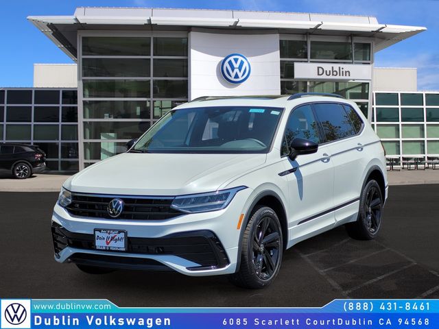 2024 Volkswagen Tiguan SE R-Line Black