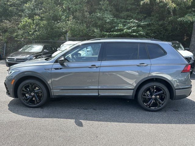 2024 Volkswagen Tiguan SE R-Line Black