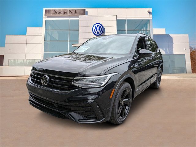 2024 Volkswagen Tiguan SE R-Line Black