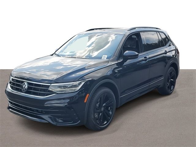 2024 Volkswagen Tiguan SE R-Line Black