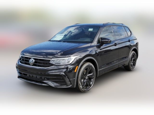 2024 Volkswagen Tiguan SE R-Line Black