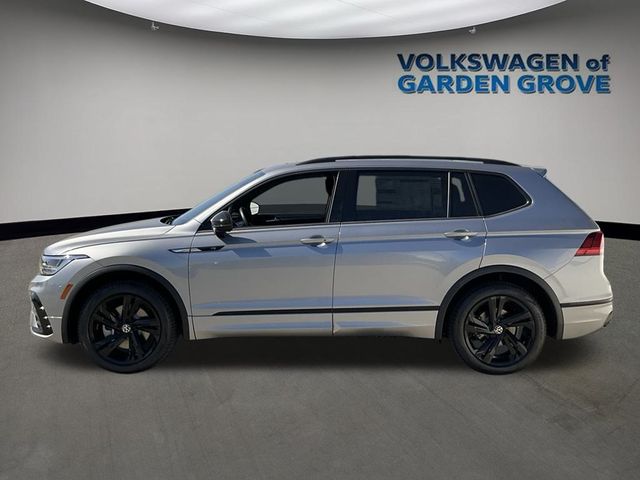 2024 Volkswagen Tiguan/Taos SE R-Line Black