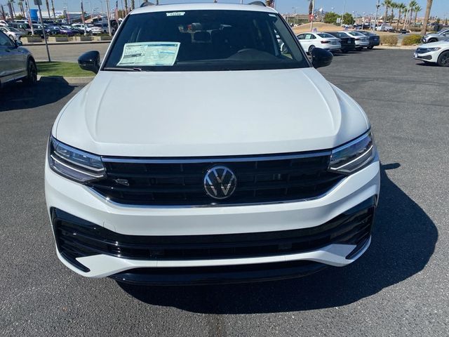 2024 Volkswagen Tiguan/Taos SE R-Line Black