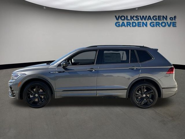 2024 Volkswagen Tiguan/Taos SE R-Line Black