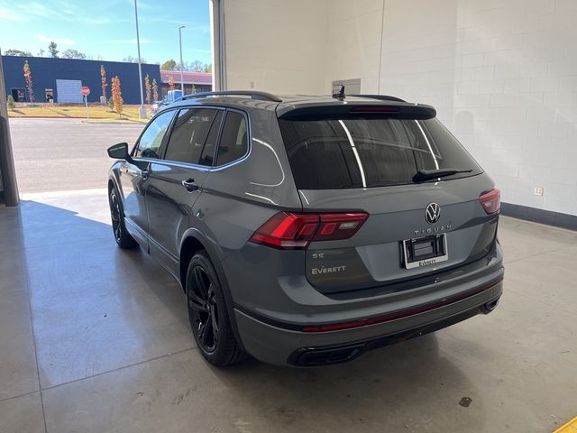 2024 Volkswagen Tiguan SE R-Line Black