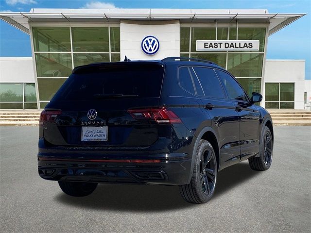 2024 Volkswagen Tiguan SE R-Line Black