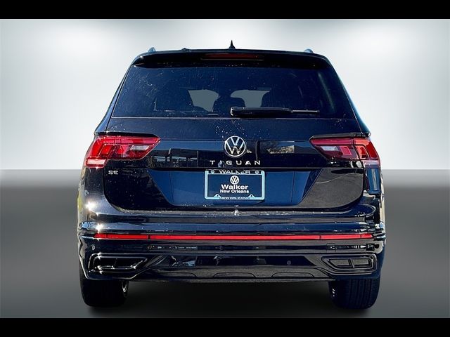 2024 Volkswagen Tiguan SE R-Line Black