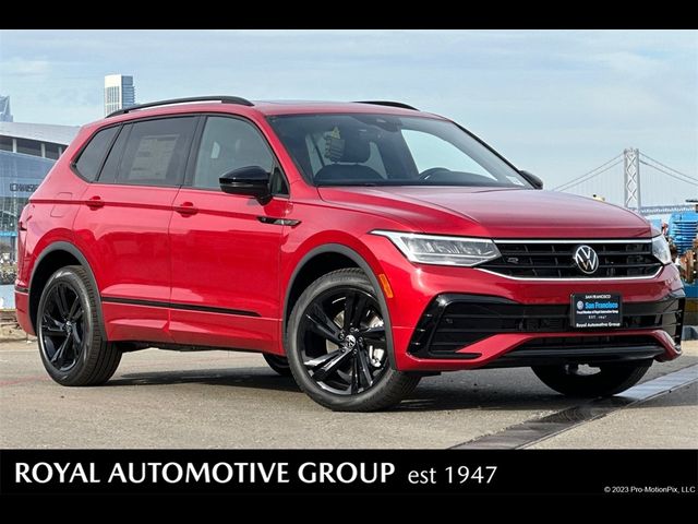 2024 Volkswagen Tiguan SE R-Line Black