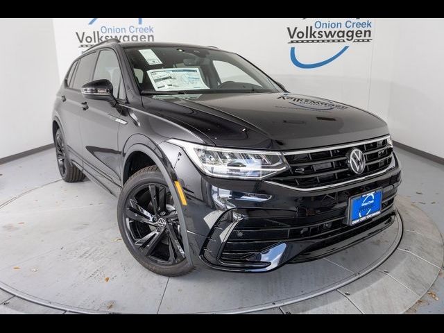 2024 Volkswagen Tiguan SE R-Line Black