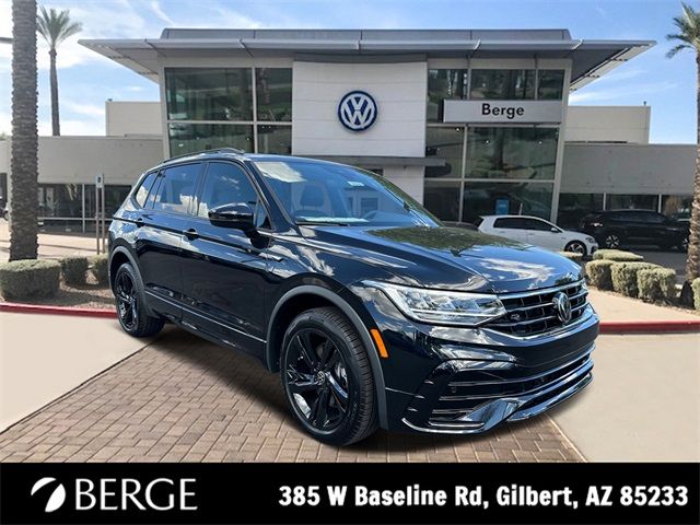 2024 Volkswagen Tiguan SE R-Line Black