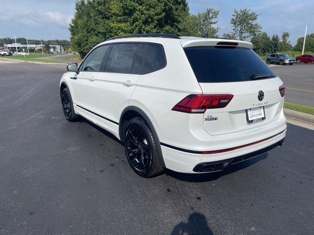 2024 Volkswagen Tiguan SE R-Line Black