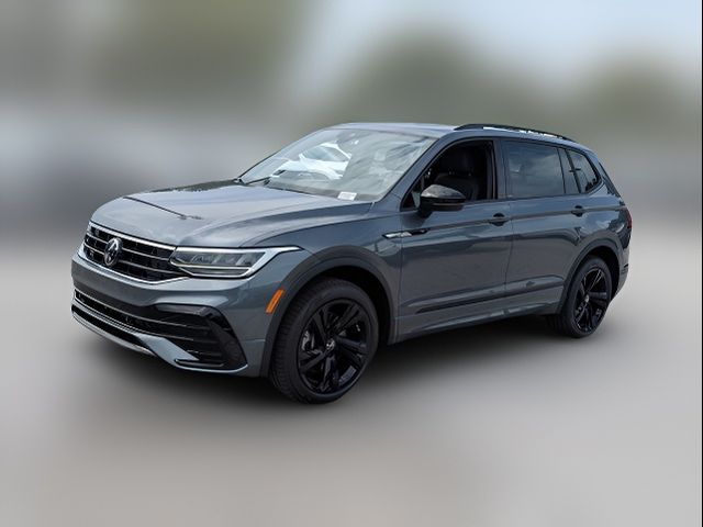 2024 Volkswagen Tiguan/Taos SE R-Line Black