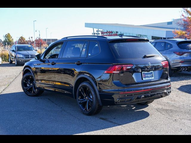 2024 Volkswagen Tiguan/Taos SE R-Line Black